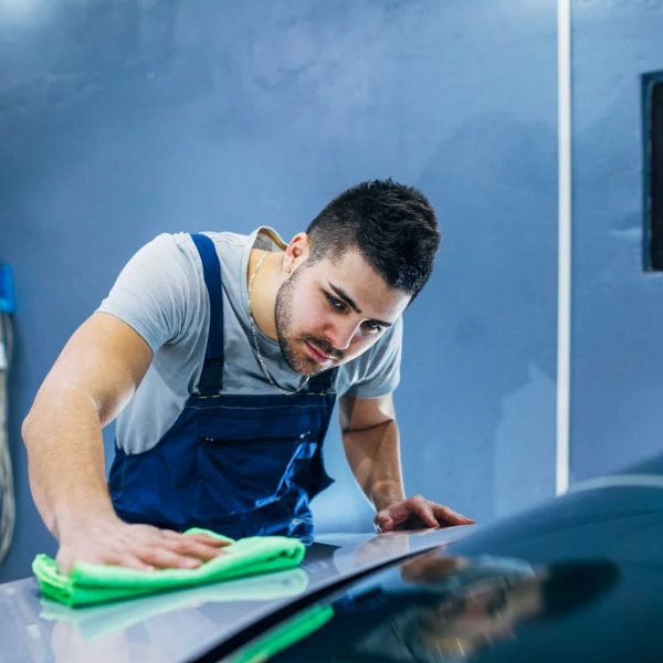 cleaning-a-car.jpg cleaning-a-car.jpg